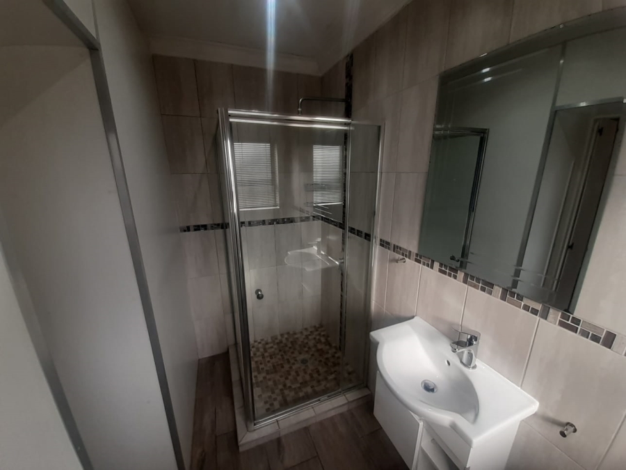To Let 3 Bedroom Property for Rent in De Bakke Western Cape